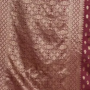 Jacquard Saree Timeless Grace Collection ( maroon, OS )